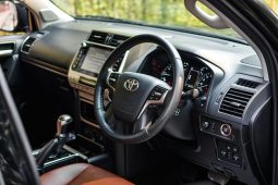 
										Used 2017 Toyota Land Cruiser-PRADO TX-L (New Shape) full									