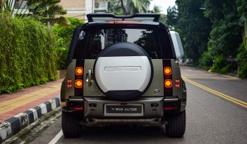 
									Used 2021 Land Rover Defender full								