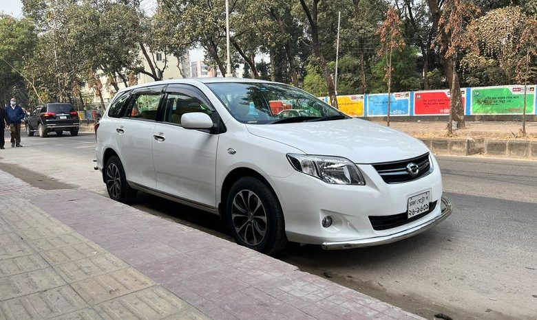 
								Used 2012 Toyota Fielder Limited Edition full									