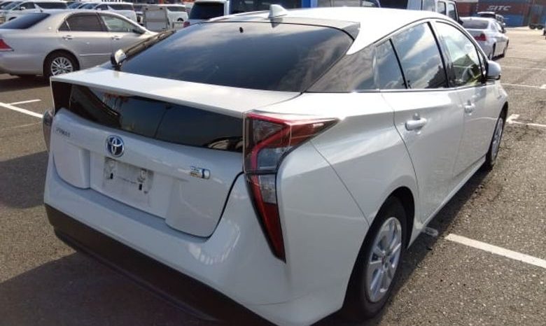 
								Reconditioned 2018 Toyota PRIUS-S LED PKG full									