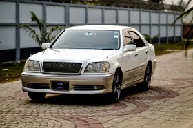 Used 2002 Toyota Crown
