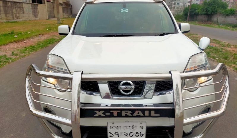 
								Used 2011 Nissan X-Trail full									