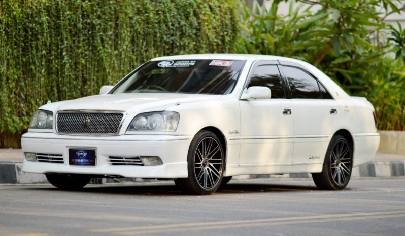 
								Used 2003 Toyota Crown full									