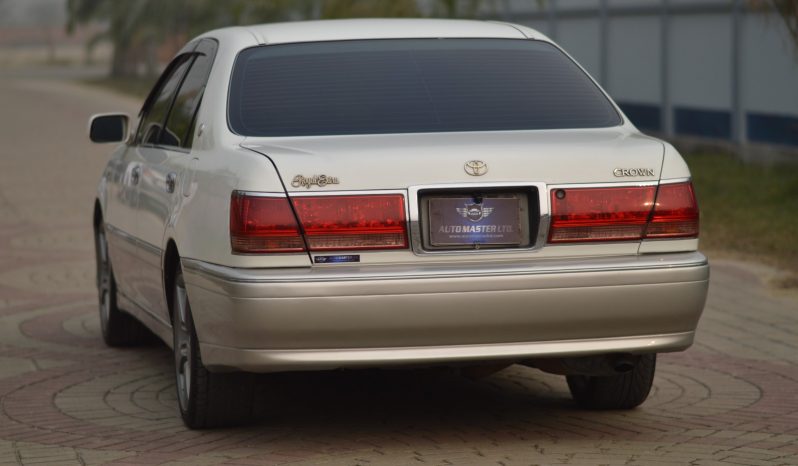 
								Used 2002 Toyota Crown full									