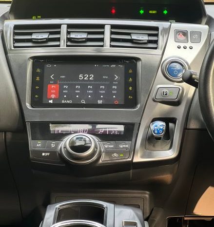 
								Used 2014 Toyota Prius Alpha full									