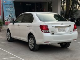 
										Used 2012 Toyota Axio full									