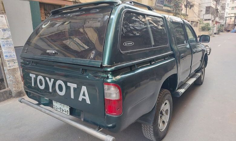 
								Used 2005 Toyota Hilux Double Cabin full									