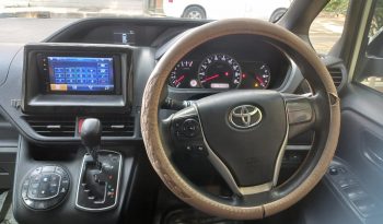 
									Used 2014 Toyota Noah full								