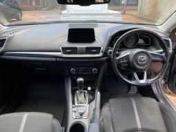 
										Reconditioned 2017 Mazda Axela full									