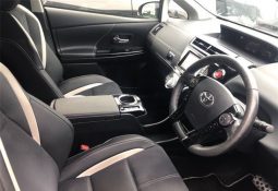 Reconditioned 2017 Toyota Prius Alpha