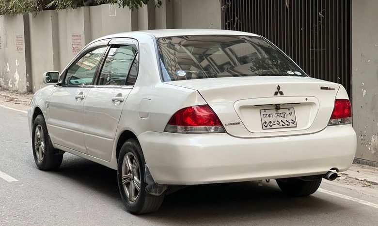 
								Used 2006 Mitsubishi GLX full									