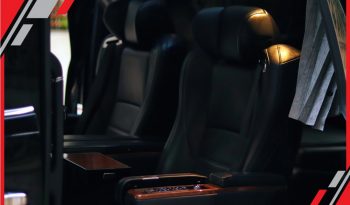 
									Reconditioned 2017 Toyota EXECUTIVE LOUNGE full								