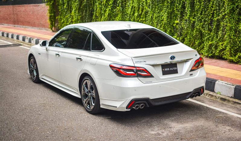 
								Used 2018 Toyota Crown RS Advance full									