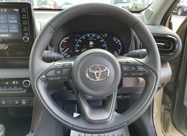 
								Reconditioned 2020 Toyota Yaris Cross Z PKG full									
