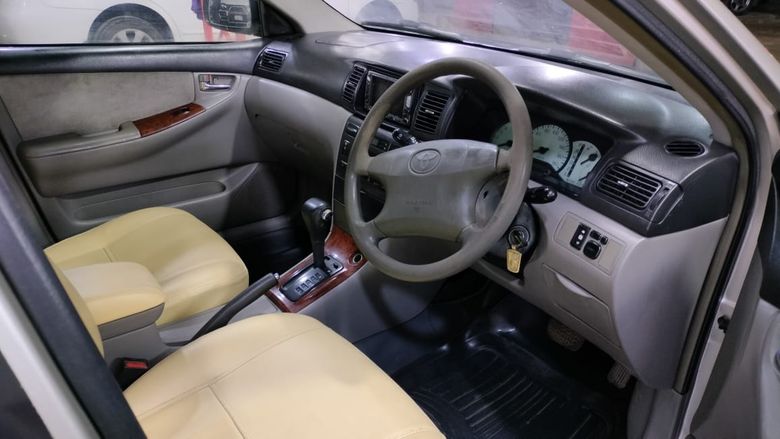 
								Used 2002 Toyota Corolla G full									