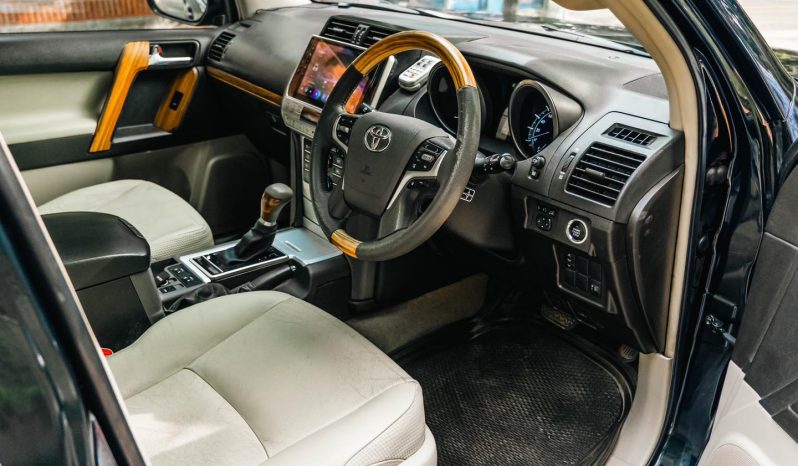 
								Used 2014 Toyota Land Cruiser-PRADO full									