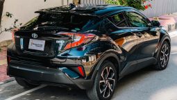 
										Reconditioned 2017 Toyota CHR G-LED Package full									