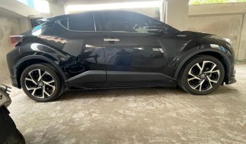 
									Reconditioned 2018 Toyota C-HR G-LED full								