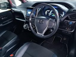 
										Reconditioned 2018 Toyota Noah WXB full									