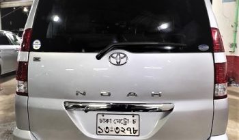 
									Used 2004 Toyota Noah full								
