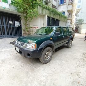 Used 2005 Nissan Carryboy