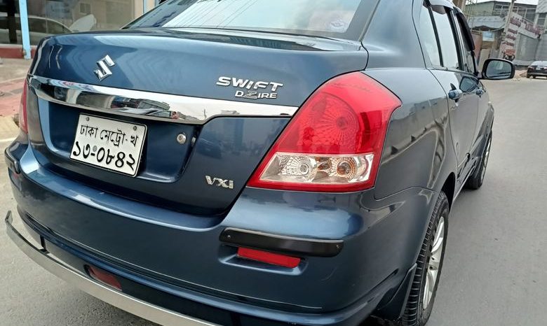 
								Used 2010 Suzuki Swift full									