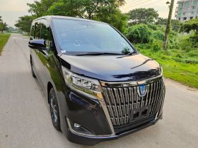 Reconditioned 2019 Toyota Noah