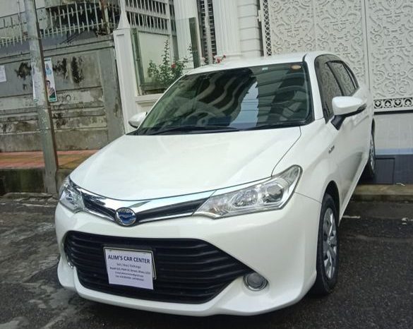 
								Used 2016 Toyota Axio full									