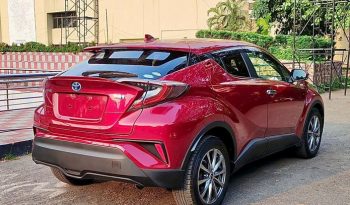 
									Reconditioned 2018 Toyota C-HR S LED full								