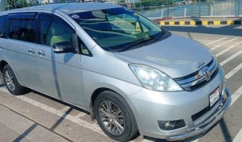 
									Used 2011 Toyota Isis G smart full								