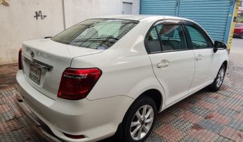 
									Used 2017 Toyota Axio full								