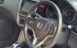 Used 2015 Honda Grace EX