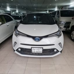 
										Used 2016 Toyota C-HR full									