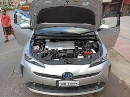 
										Reconditioned 2019 Toyota Prius A full									