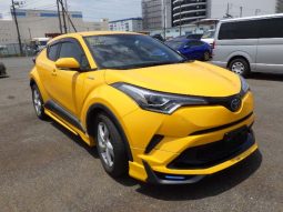 
										Reconditioned 2018 Toyota CHR S LED full									