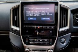
										Used 2016 Toyota Toyota Land Cruiser Zx full									