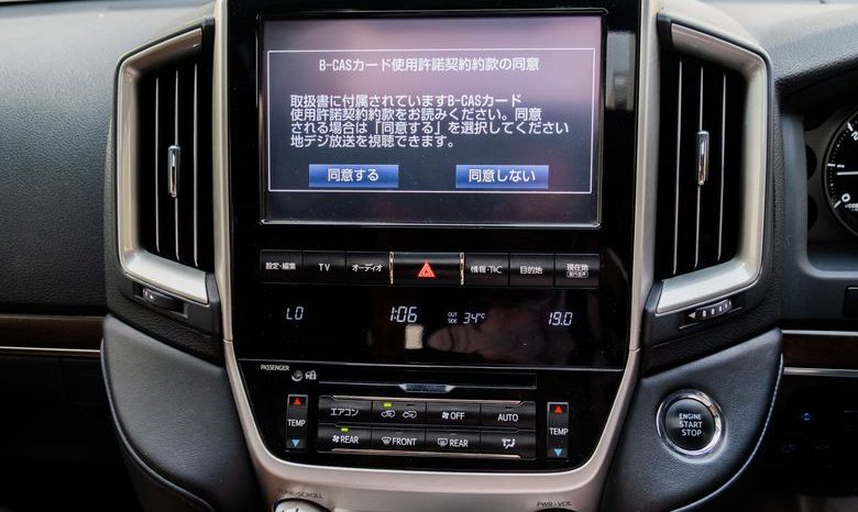 
								Used 2016 Toyota Toyota Land Cruiser Zx full									
