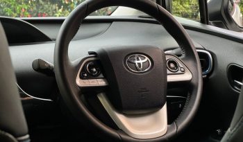 
									Reconditioned 2017 Toyota Prius full								