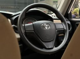 
										Used 2013 Toyota Axio X full									