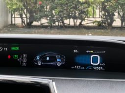 
										Reconditioned 2017 Toyota Prius full									