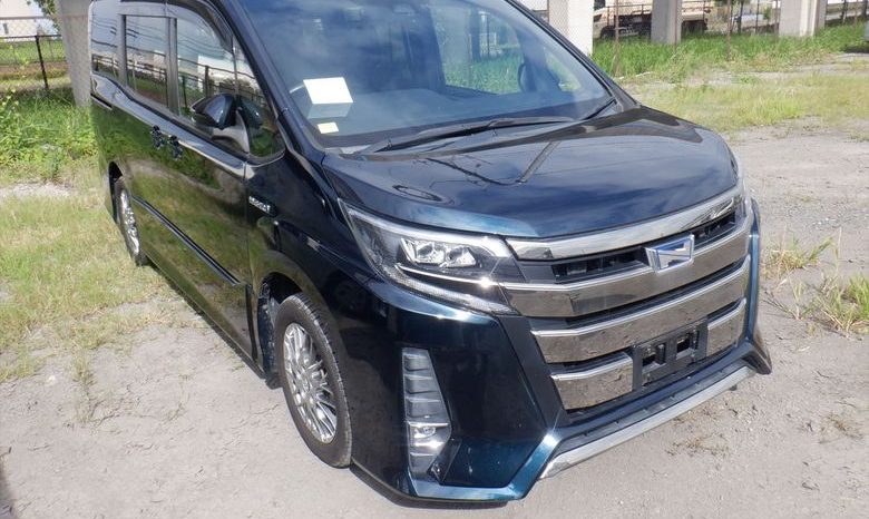 
								Reconditioned 2018 Toyota Noah SI full									