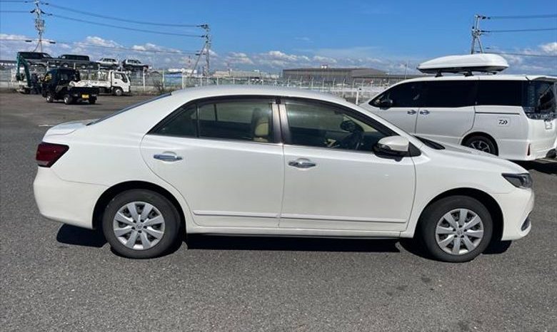 
								Reconditioned 2019 Toyota PREMIO FL full									