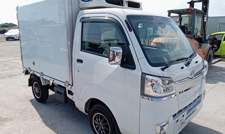 
								Reconditioned 2018 Daihatsu Freez Van full									
