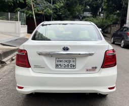 
										Used 2016 Toyota Axio Hybrid X full									