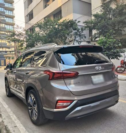 
								Used 2019 Hyundai Santa Fe full									