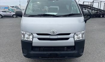 
									Reconditioned 2018 Toyota HiAce DX full								