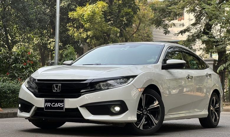 
								Used 2018 Honda Civic JDM Version full									