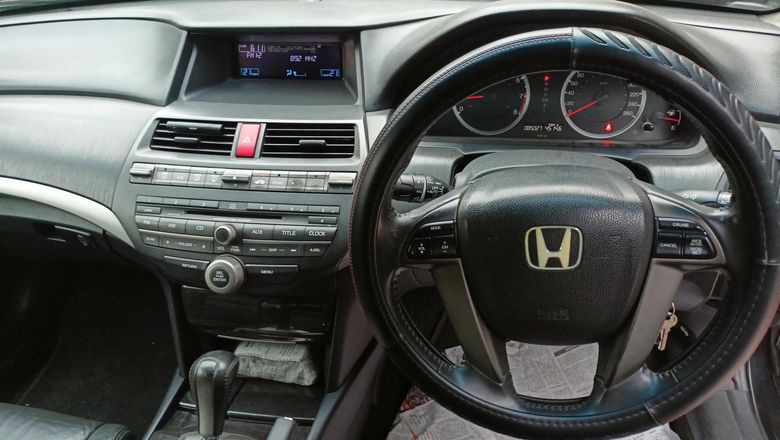 
								Used 2011 Honda Accord full									