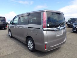 
										Reconditioned 2018 Toyota Noah X full									