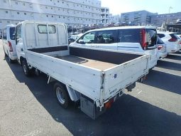 
										Reconditioned 2017 Toyota Toyota 1.5 Pickup/cov full									